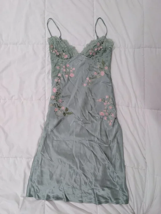 House of CB Fallon Light Jade Embroidered Satin Slip Dress - Picture 6 of 6